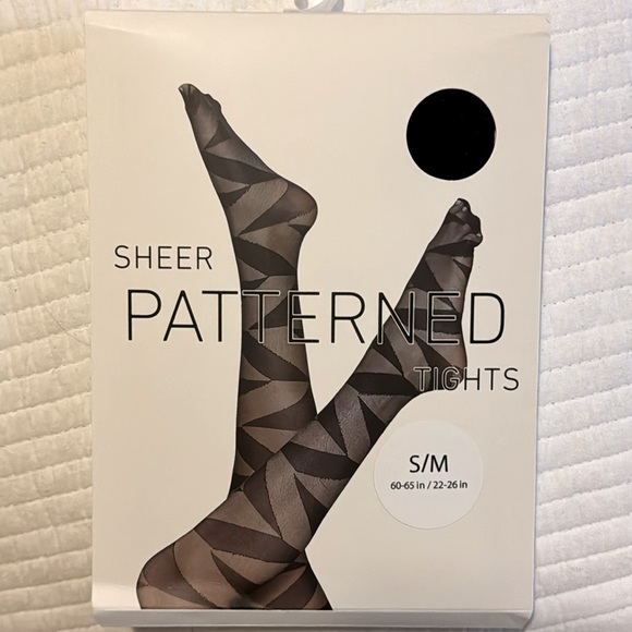 Geo Print Semi-Sheer Tights - Picture 2 of 3